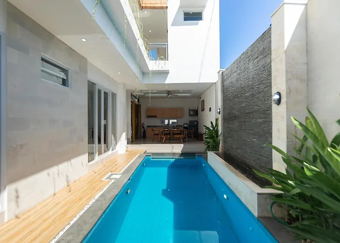 Berlian Villa Kuta (Bali)